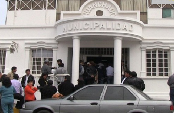 Reubicarán provisionalmente municipalidad y comisaría de Huanchaco