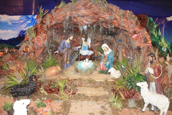 Hermoso nacimiento de Jesús se exhibe en la Catedral de Trujillo