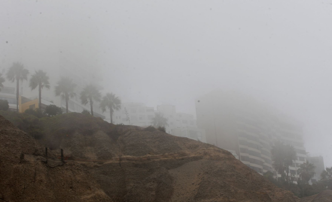 Alertan que neblina afectará ciudades costeras de La Libertad e Ica