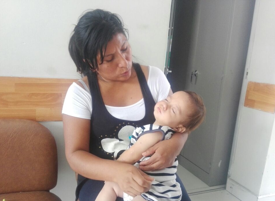 El Porvenir: Madre abandona a su hijo de año y medio 