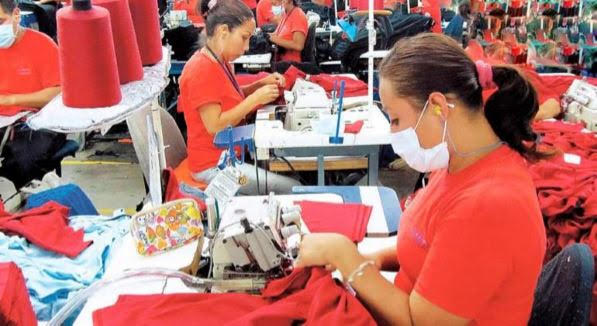 Así como nos hablan de “sobrecostos”, hablemos de “sobrecargas”