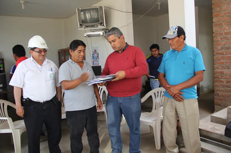 Entregan drenaje entubado a localidad de Puerto Morín