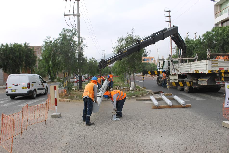 Hidrandina inició implementación del último tramo de anillo energético en Trujillo