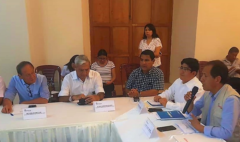 Víctor Larco: alcalde gestiona rehabilitación total de pistas con la ARCC