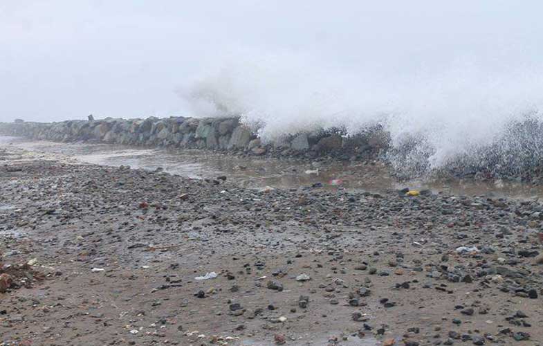 Indeci hace recomendaciones a siete regiones ante oleajes anómalos