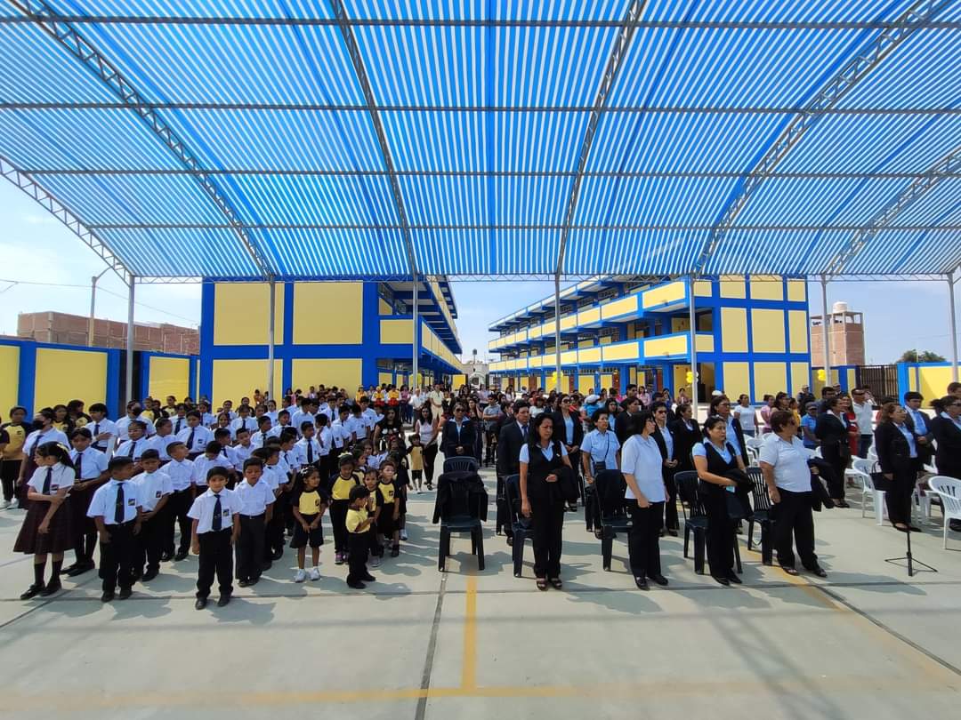Inauguran nuevo colegio en el centro poblado Víctor Raúl
