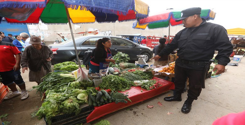 Trujillo: municipio realizó operativo conjunto en mercado ‘Los Portales’ de La Rinconada