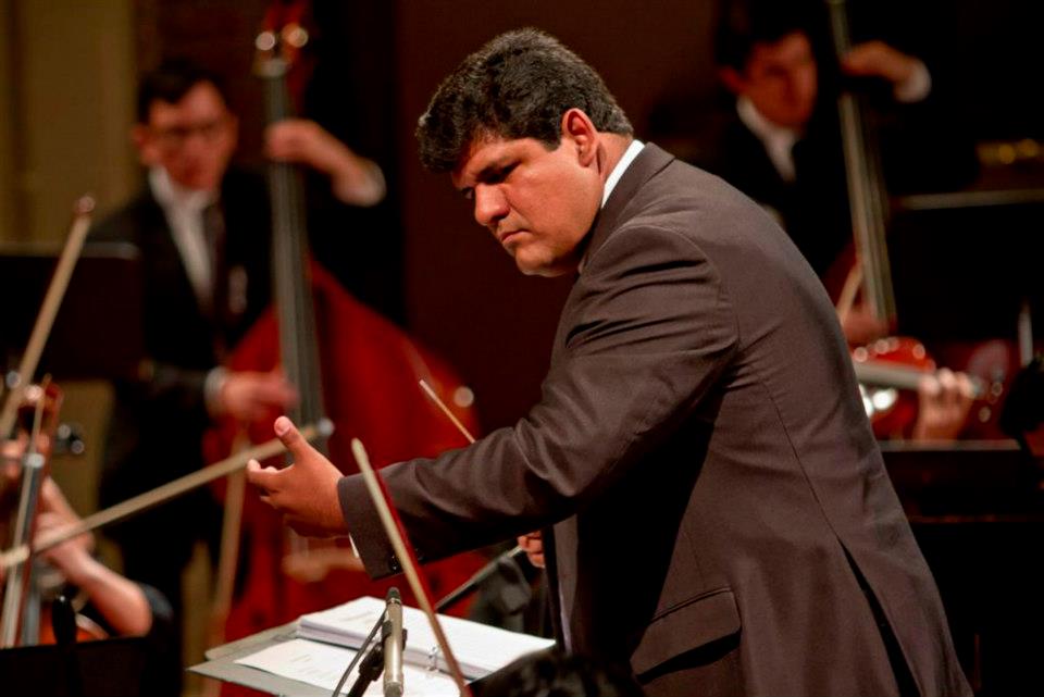 Trujillo: Sinfónica vuelve al teatro Víctor Lozano con “Beethoven: El Emperador”