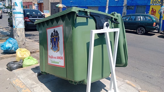 Municipio anuncia que se acoplarán levanta contenedores a recolectores de basura 