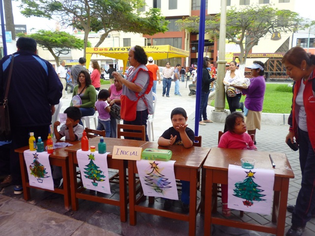  Hidrandina organiza concurso de pintura para niños “Iluminando tu Navidad”