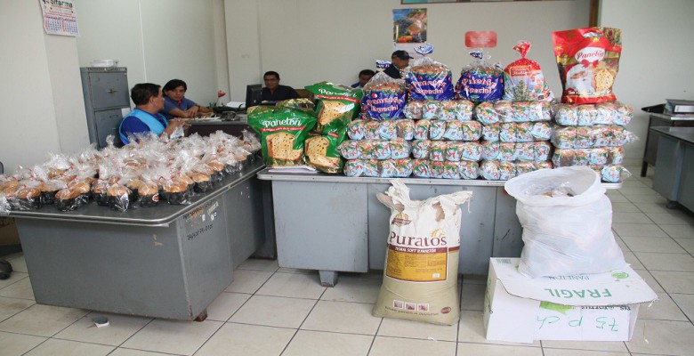 Trujillo: municipio decomisa panetones que incumplen normas sanitarias en "La Hermelinda"
