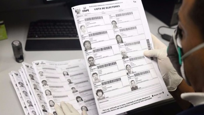 Reniec lleva más de 340 mil defunciones inscritas y 39 mil cambios de DNI amarillo al azul