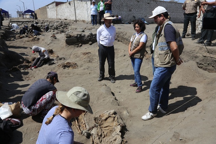 Ministra de Cultura presenta nuevos hallazgos en Chan Chan (Avance)