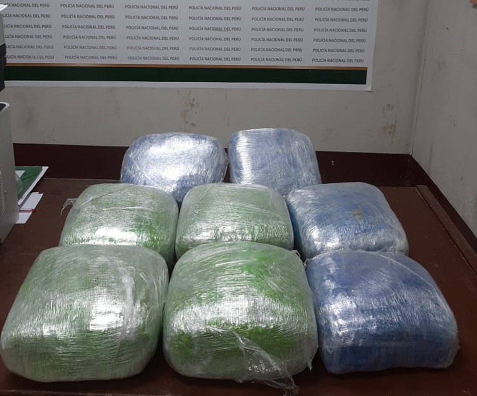 Sujetos abandonan más de 15 kilos de marihuana dentro de mochilas en la provincia de Sánchez Carrión