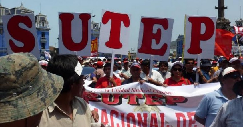 Profesores anuncian paro nacional el 21 de noviembre