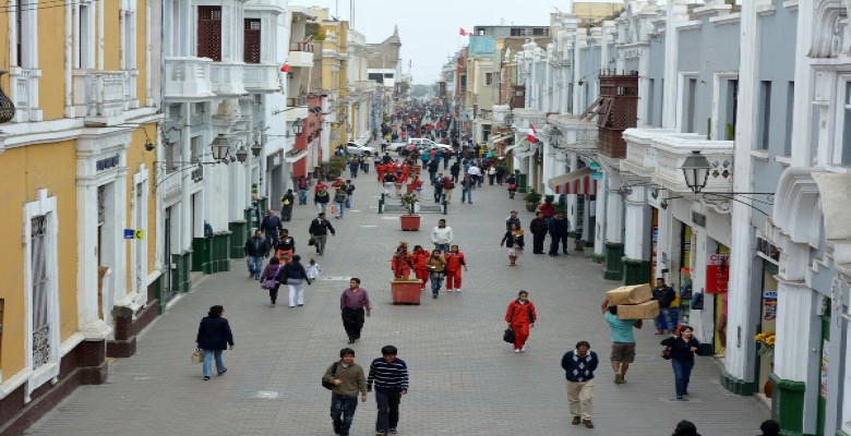Remozarán casas coloniales del jirón Pizarro en el centro histórico