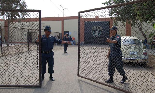  Mujeres intentan ingresar droga camuflada en pasteles al penal El Milagro