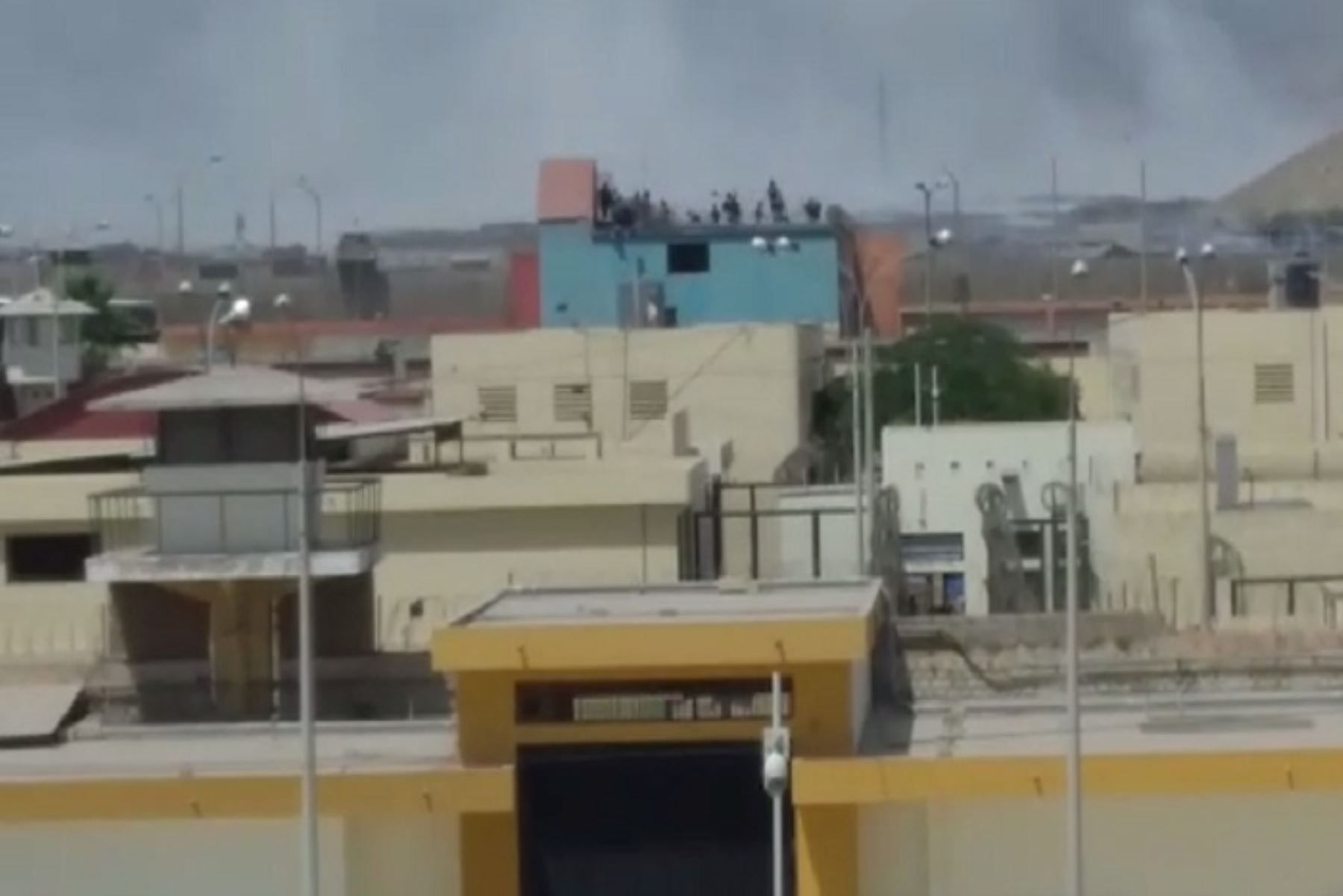 Reos de "El Milagro"  se amotinan y piden mejores condiciones para no contagiarse del Covid-19   