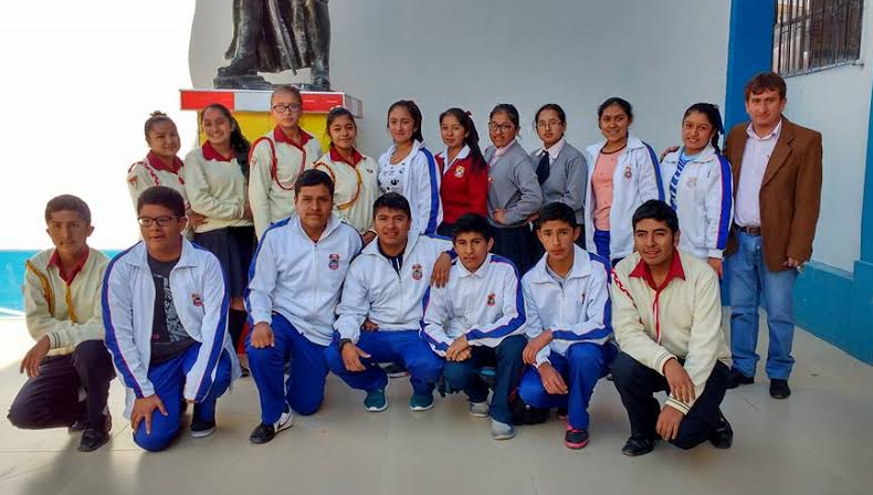 Alumnos de I.E. Simón Bolívar de Otuzco inscritos en Programa Escolar de Periodismo 2016 