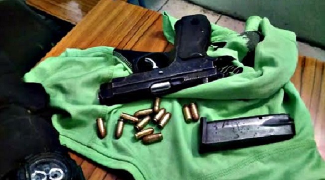 Trujillo: capturan a sujeto que tenía una pistola abastecida con 12 municiones