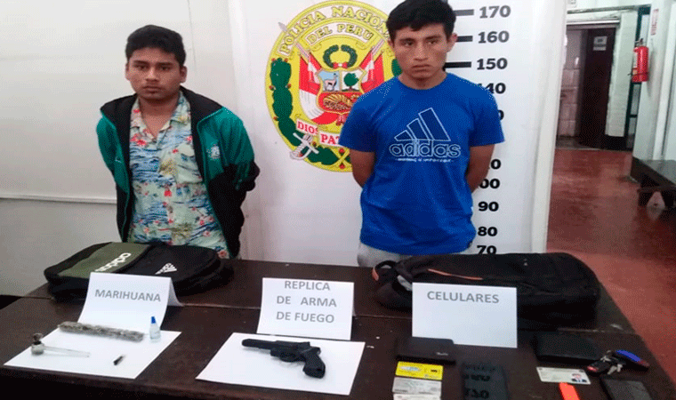 Sujetos caen con réplica de arma de fuego en El Porvenir