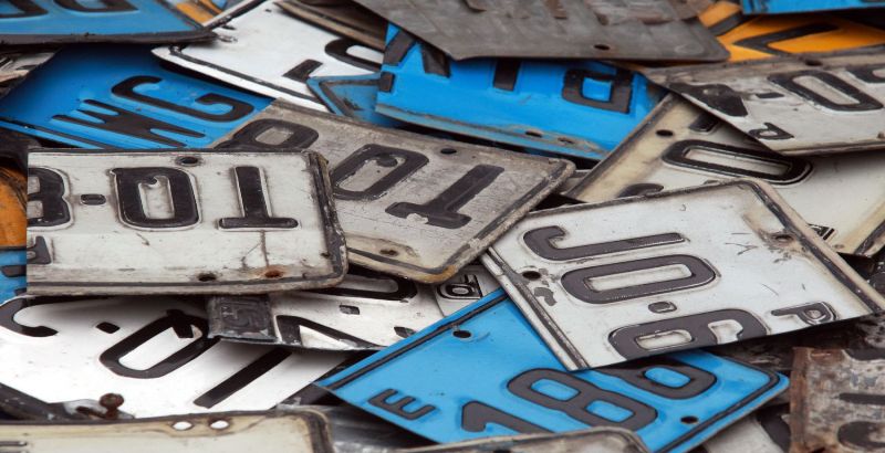 Cambio de placas de taxis, cústeres y combis vence el 31 de diciembre de 2014