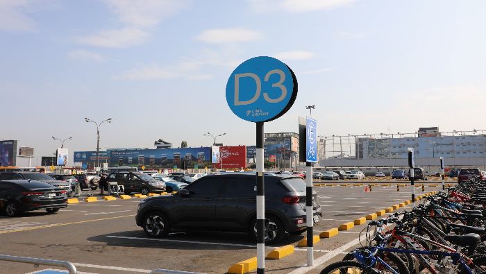 Ositrán propone nueva tarifa para playa de estacionamiento del Aeropuerto Internacional Jorge Chávez