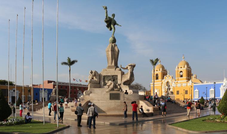 Trujillo y el Norte del Perú dan la bienvenida al Papa Francisco con alegría y devoción