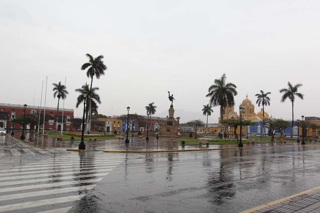 Trujillanos en alerta por intensa lluvia que se precipitó en varios distritos 