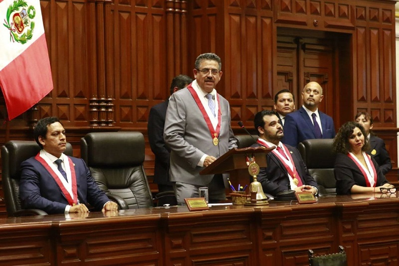 Plenos virtuales harán expedito el trabajo del Congreso, afirma Merino