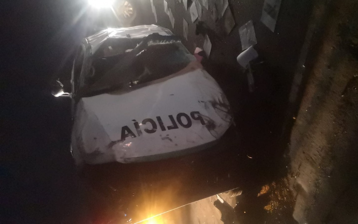 Policía muere tras impactar contra bus en la provincia de Virú 