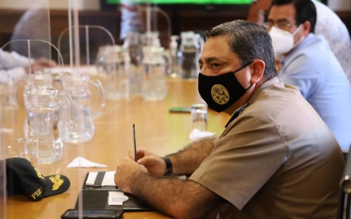 Cuestionan a ministro del Interior por no “hacer nada” por la delincuencia en el país