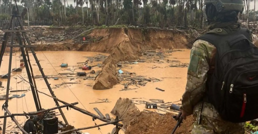 Ejército y la PNP destruyeron campamento de minería ilegal valuado en más S/ 1.3 millones
