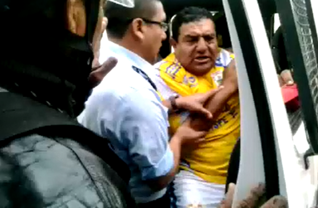 Detienen a policía ebrio que causó accidente de tránsito 