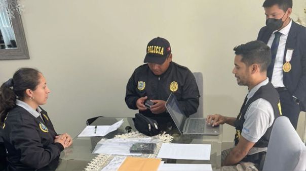 Ordenan liberar a tres generales PNP implicados en ascensos irregulares 