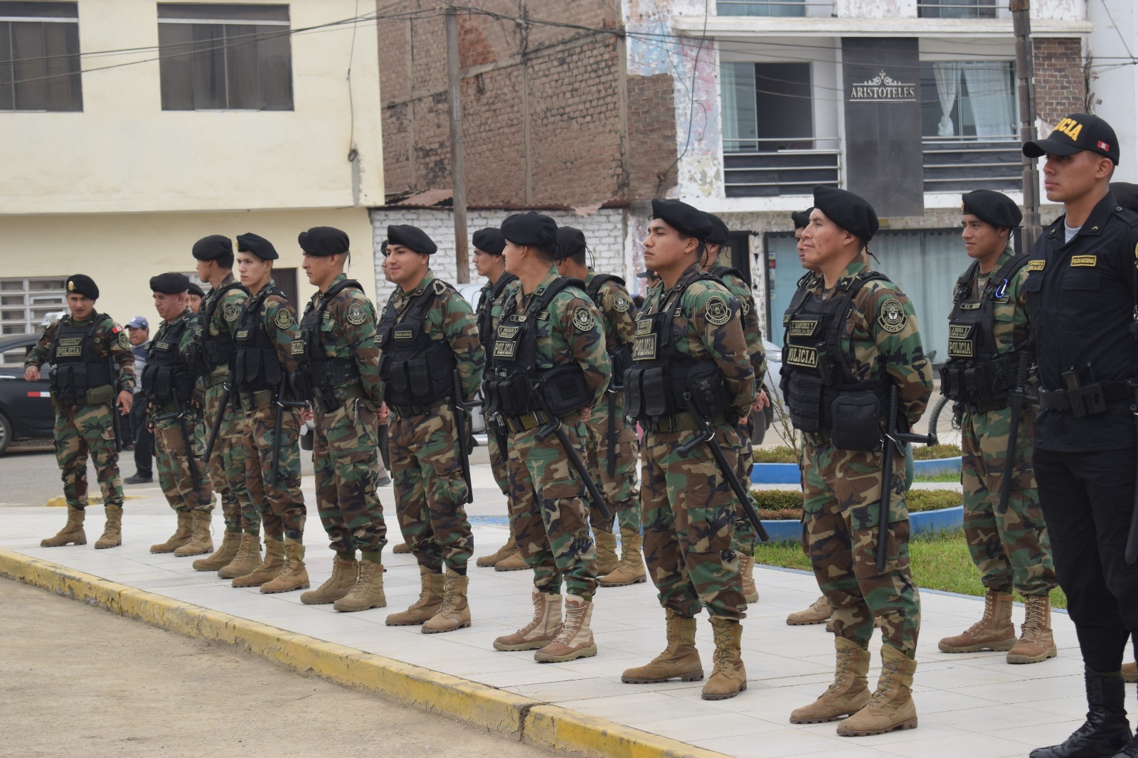 La Libertad: 30 policías sumaron al trabajo de la lucha contra la criminalidad en el distrito de Víctor Larco 