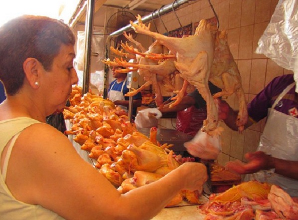 Advierten que precio del pollo subirá hasta en 18% en mercados de Trujillo