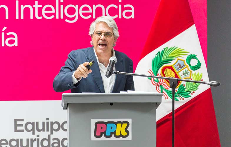 PPK propone reestructurar el CNM para “moralizar” al país