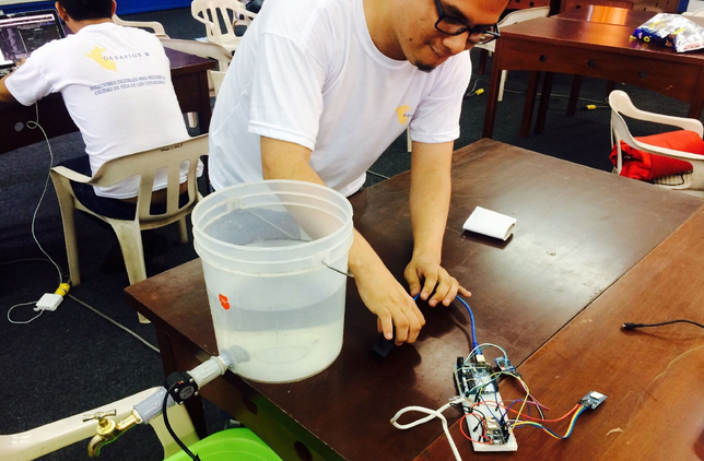 Premian a proyecto de jóvenes trujillanos que promueve uso eficiente del agua