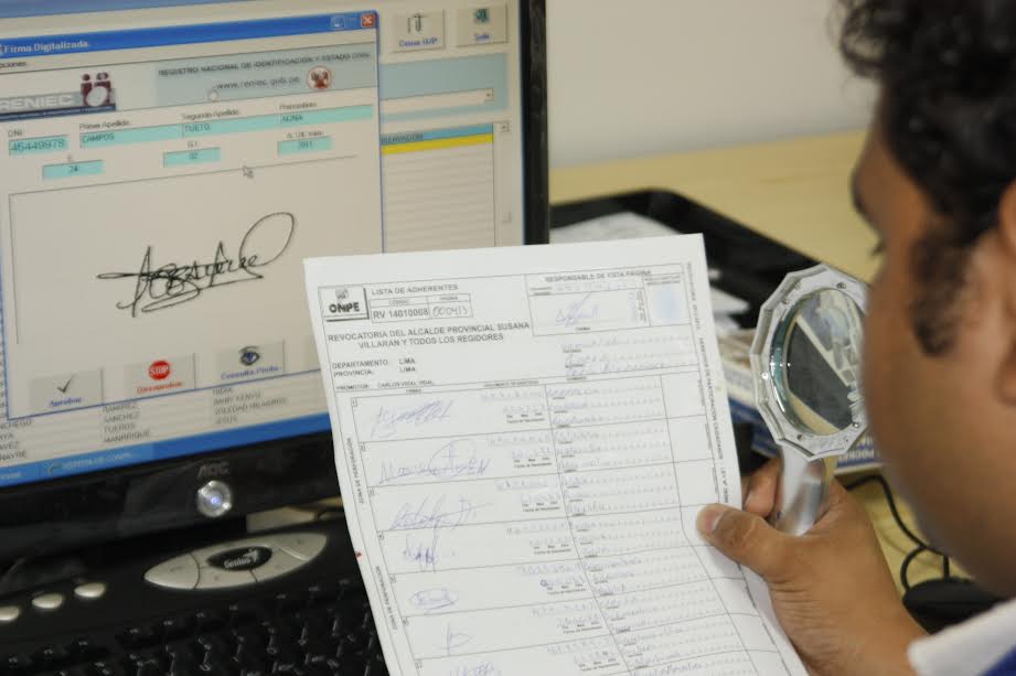 La Libertad: una solicitud de revocatoria de alcaldes alcanzó suficientes firmas válidas