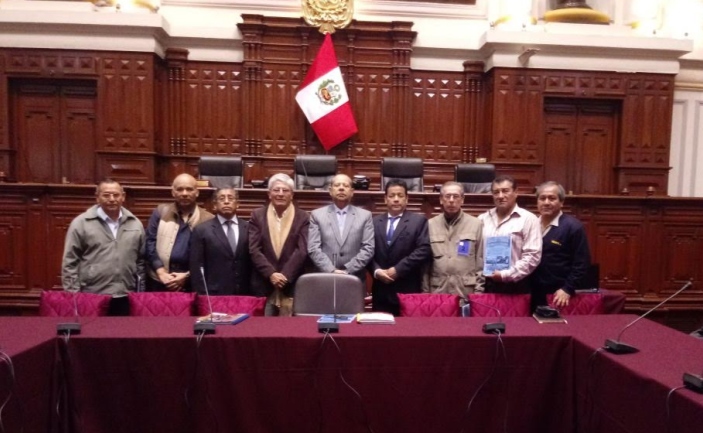 Presentarán proyecto de ley para frenar concesión del puerto de Salaverry