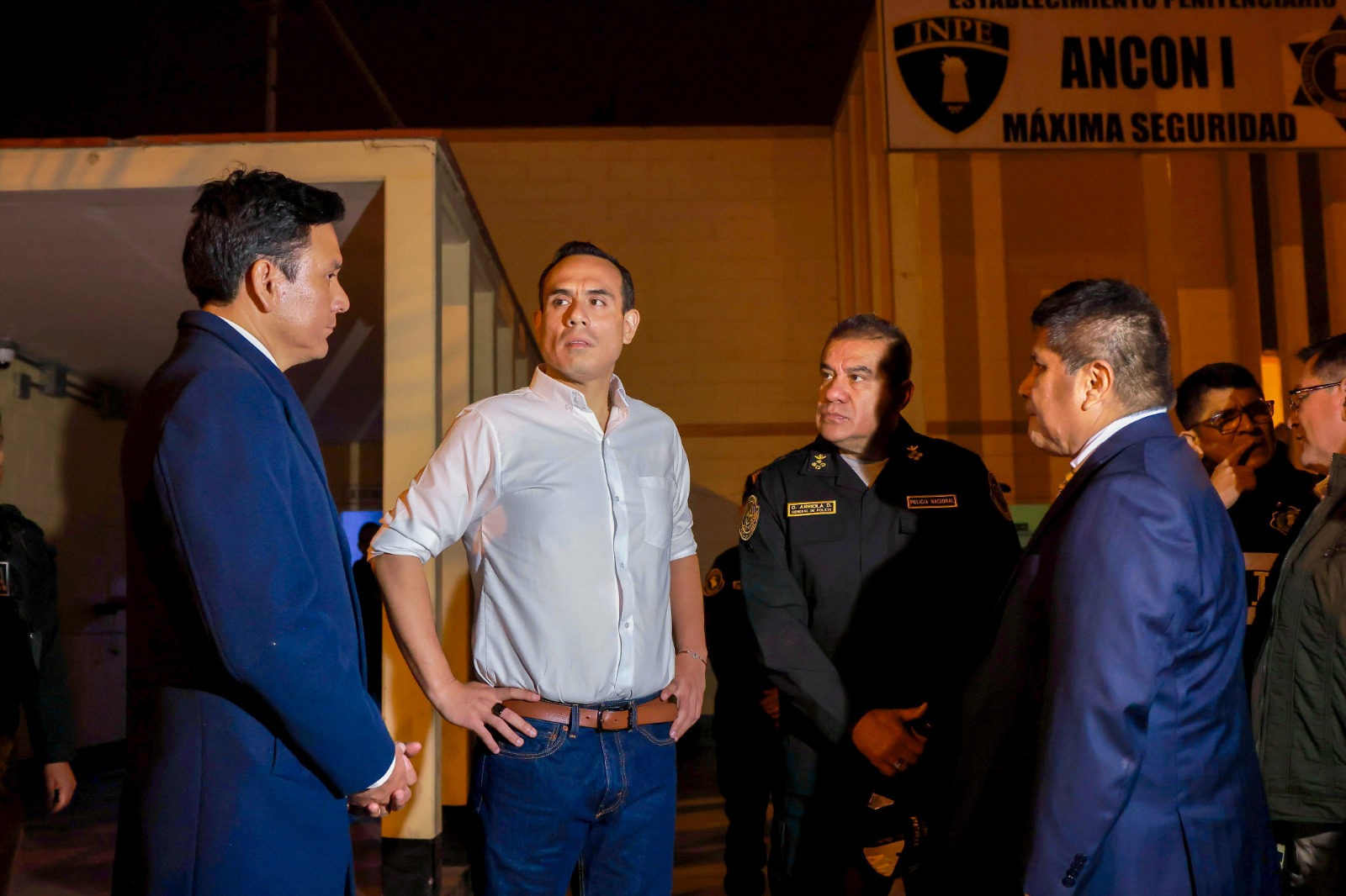 Presidente José Jerí Oré lideró operativo simultáneo contra el crimen organizado en penales