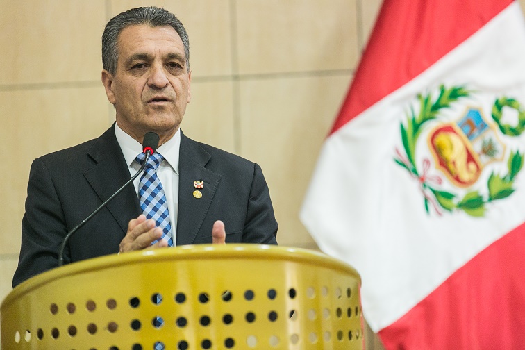 Hermes Escalante: “Optemos por una solución técnica y por la formalización laboral”