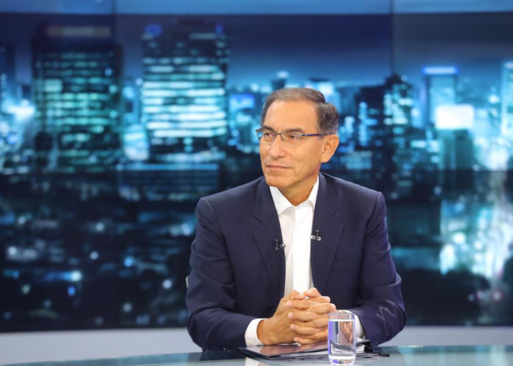 Presidente Vizcarra pide "preguntar de todo" a fiscales que viajarán al Brasil