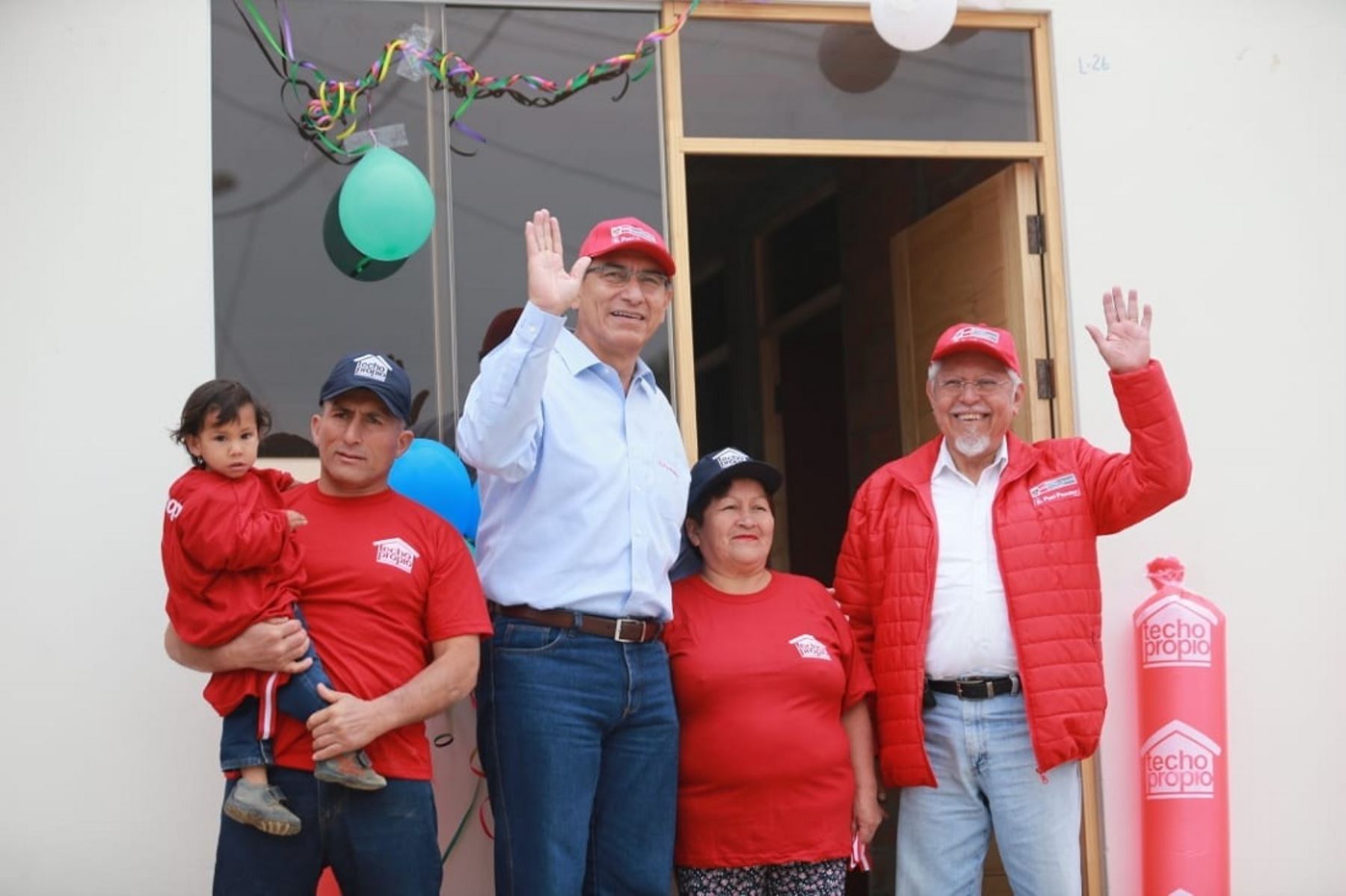 Huarmey: presidente Vizcarra “pedido de confianza al Congreso fortalece la democracia”