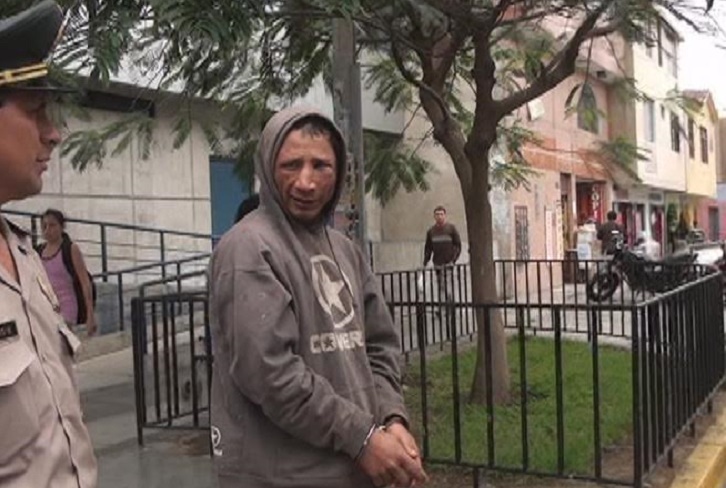 Ladrón fue brutalmente golpeado y casi muere linchado en Huanchaco