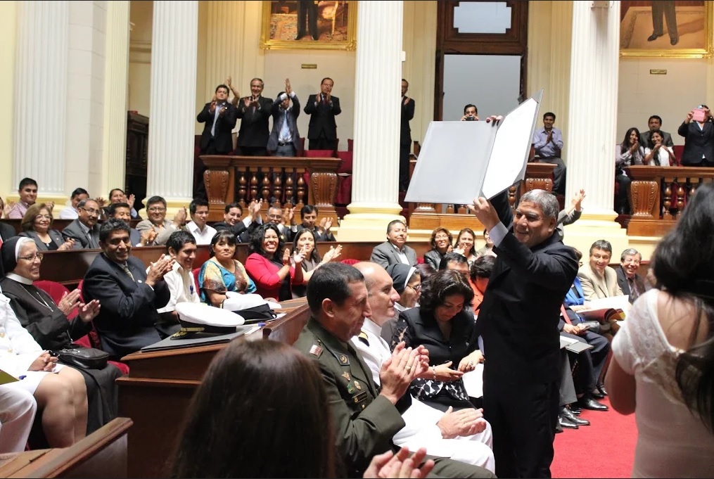 Institutos y universidades recibirían un millón de soles para acreditación