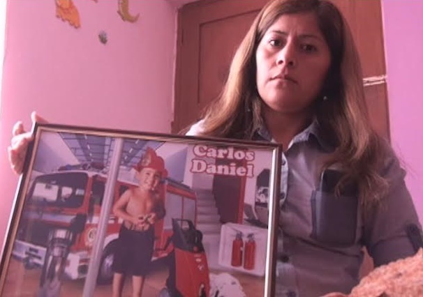 Profesora pide imparcialidad al Poder Judicial para recuperar  a su hijo