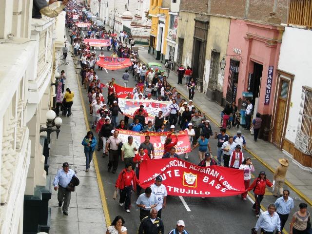 Unos 23 mil profesores acatarán paro nacional de 24 horas 