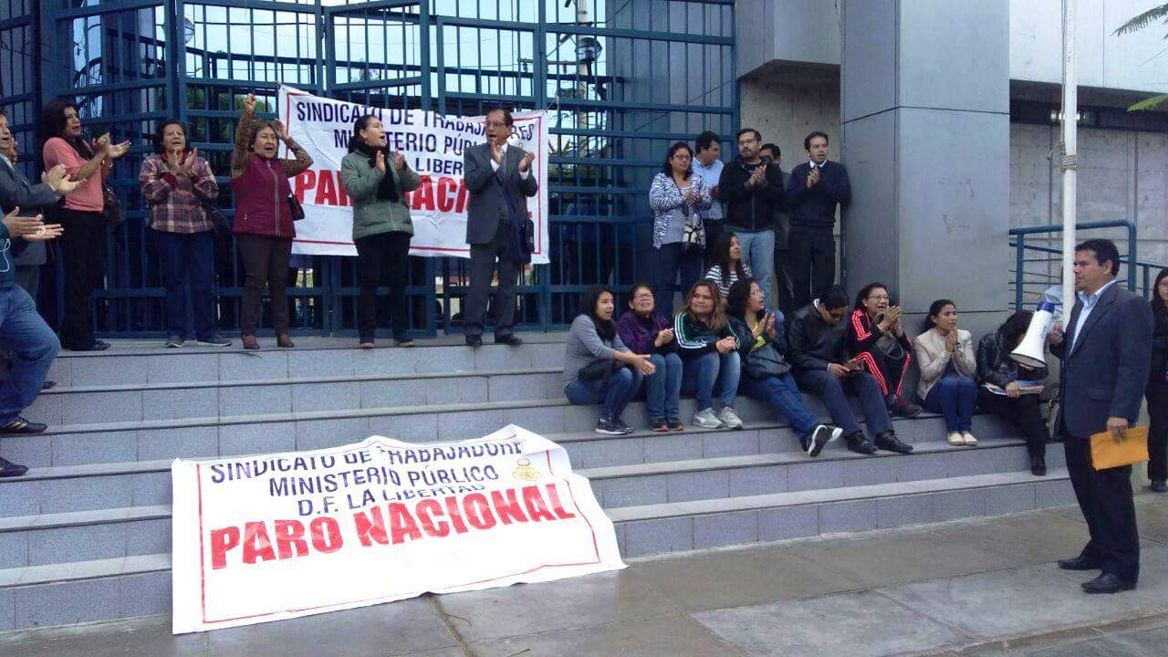 Trabajadores del Ministerio Público inician paro de 48 horas en La Libertad